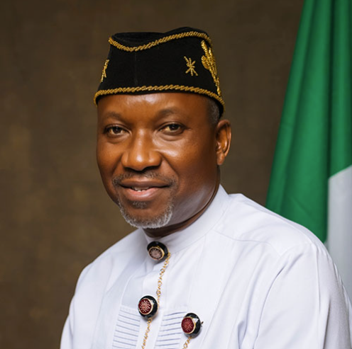 FG secures $2bn CNG investment, 120,000 vehicles converted